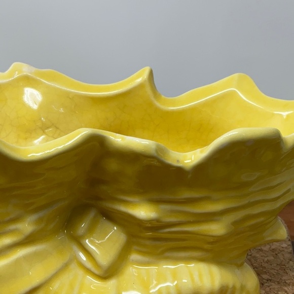 McCoy Pottery double Cornucopia planter with bow detail, Vintage - Picture 9 of 13